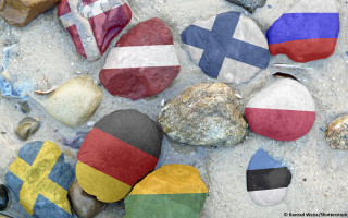 Ostsee Steine mit Quelle